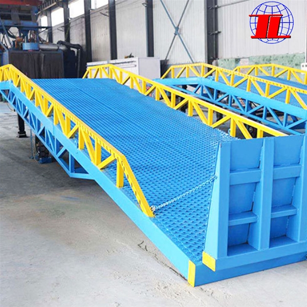 东营移动式登车桥